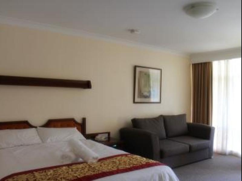 מאטילנד Molly Morgan Motor Inn מראה חיצוני תמונה